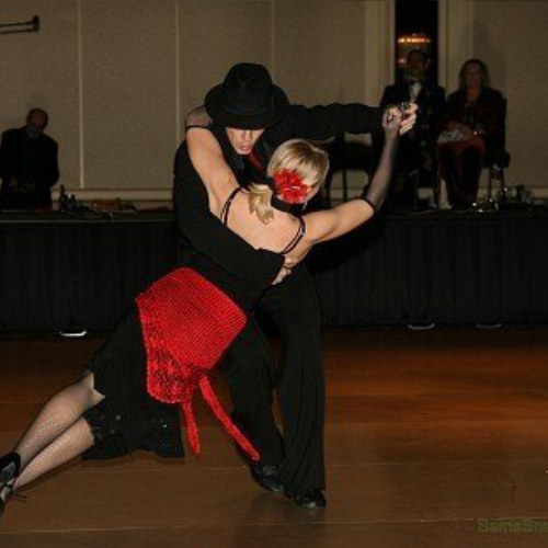 Tango show dance